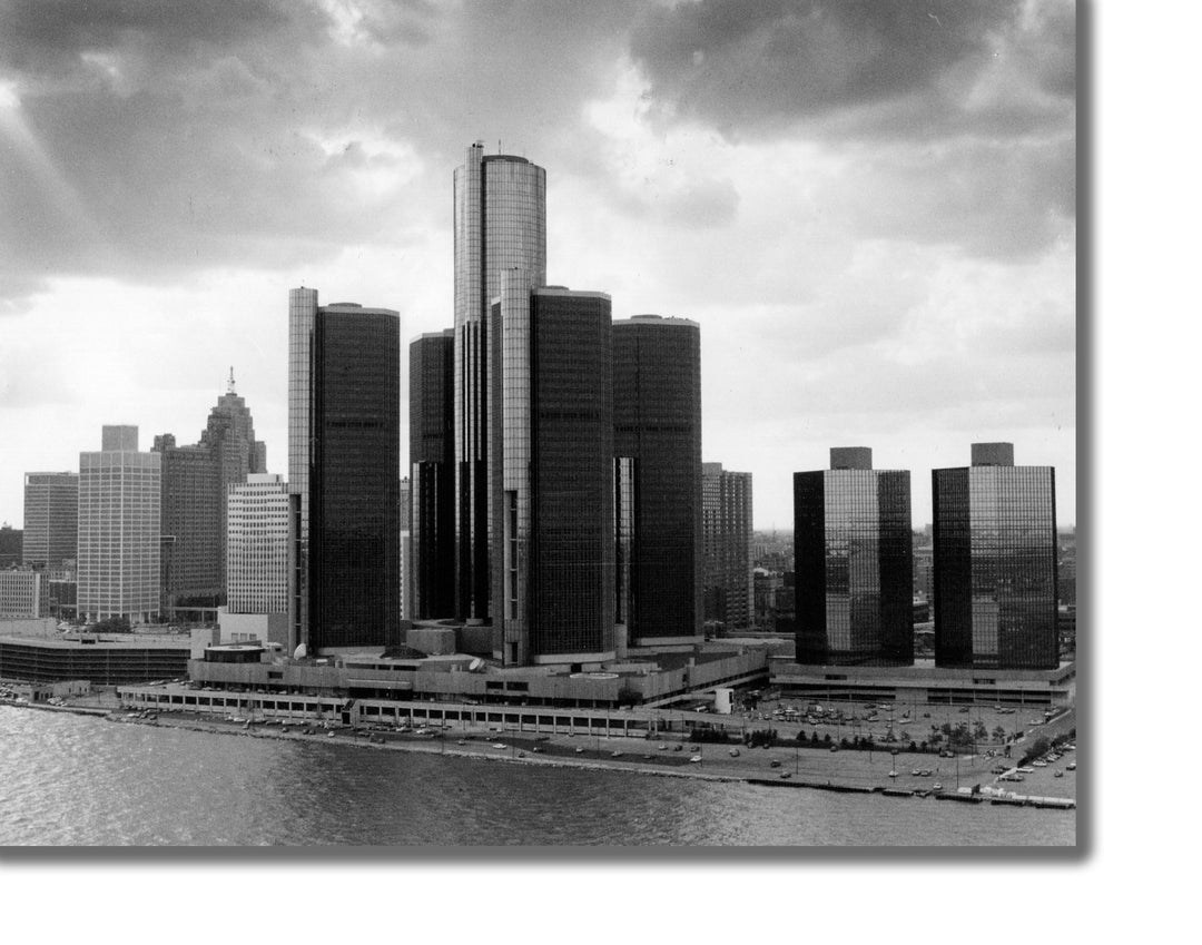 CANVAS PRINTS - DETROIT RENAISSANCE CENTER