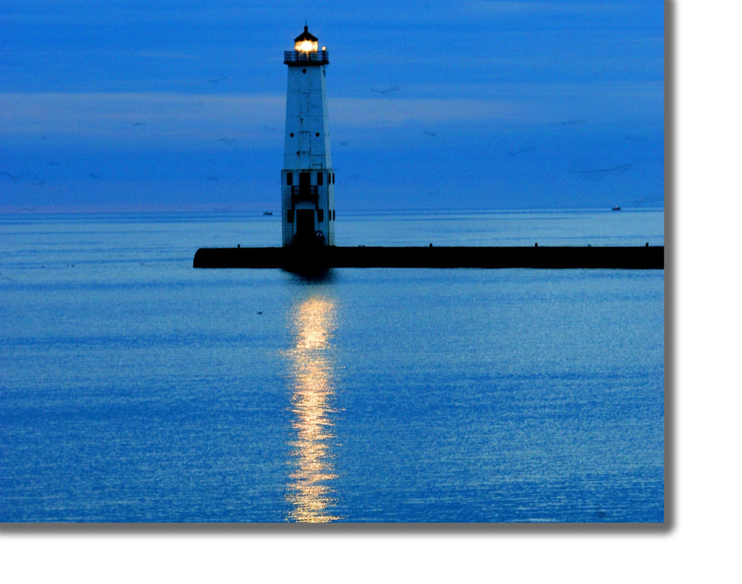 CANVAS PRINTS - MICHIGAN OLD MACKINAC POINT LIGHTHOUSE