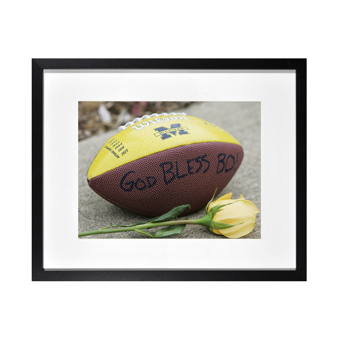 Framed Print Photos - BO SCHEMBECHLER MEMORIAL FOOTBALL