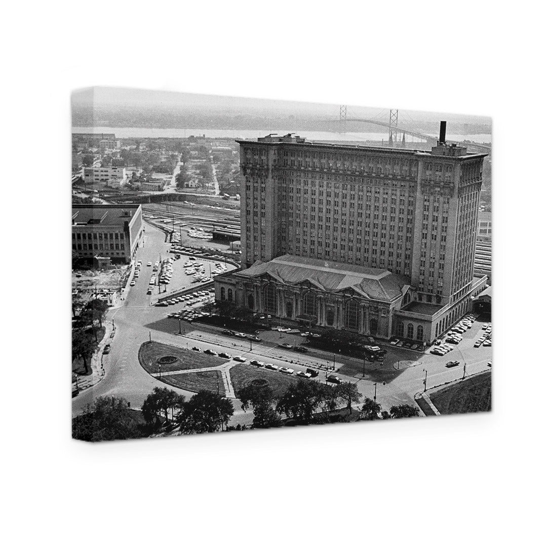 GALLERY WRAPPED CANVAS - DETROIT CENTRAL DEPOT