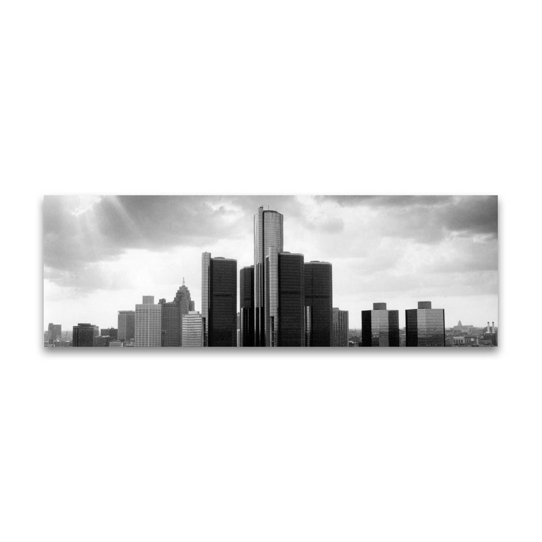 CANVAS Detroit Skyline- GM Renaissance Center