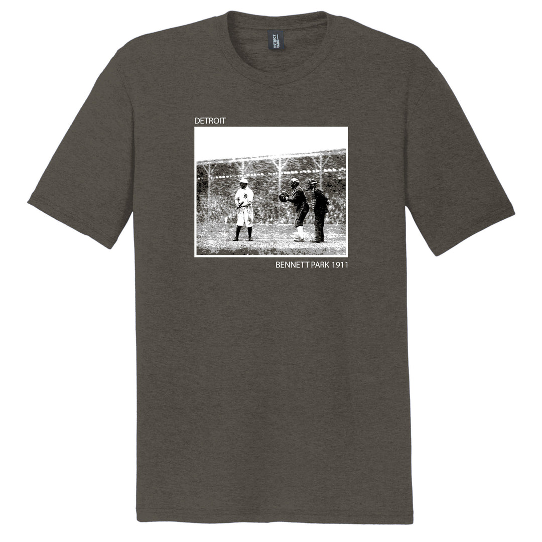 NEWS PHOTOS T-SHIRT - DETROIT TIGERS OPENING DAY 1911