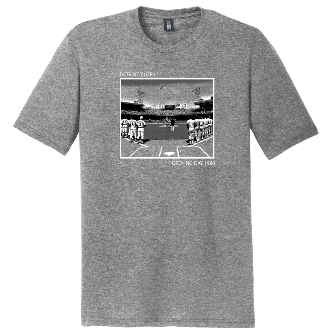 NEWS PHOTOS T-SHIRT - DETROIT TIGERS OPENING DAY 1980