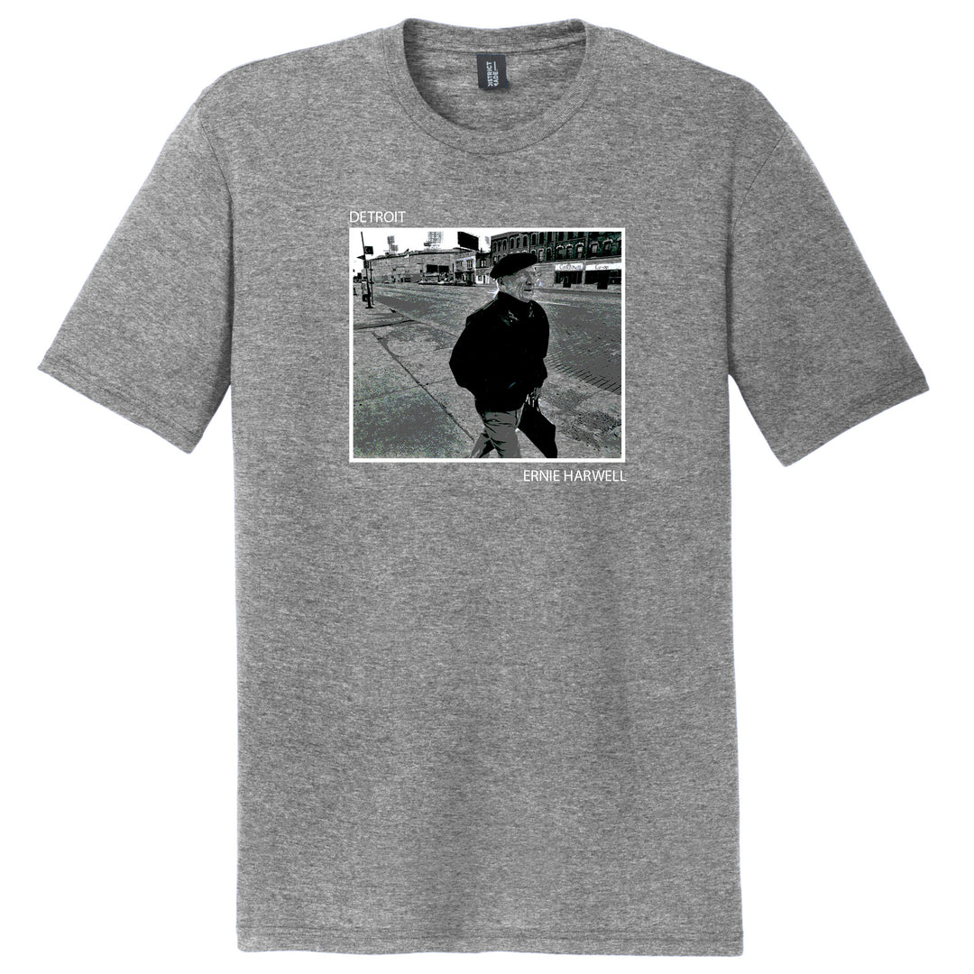 NEWS PHOTOS T-SHIRT - ERNIE HARWELL