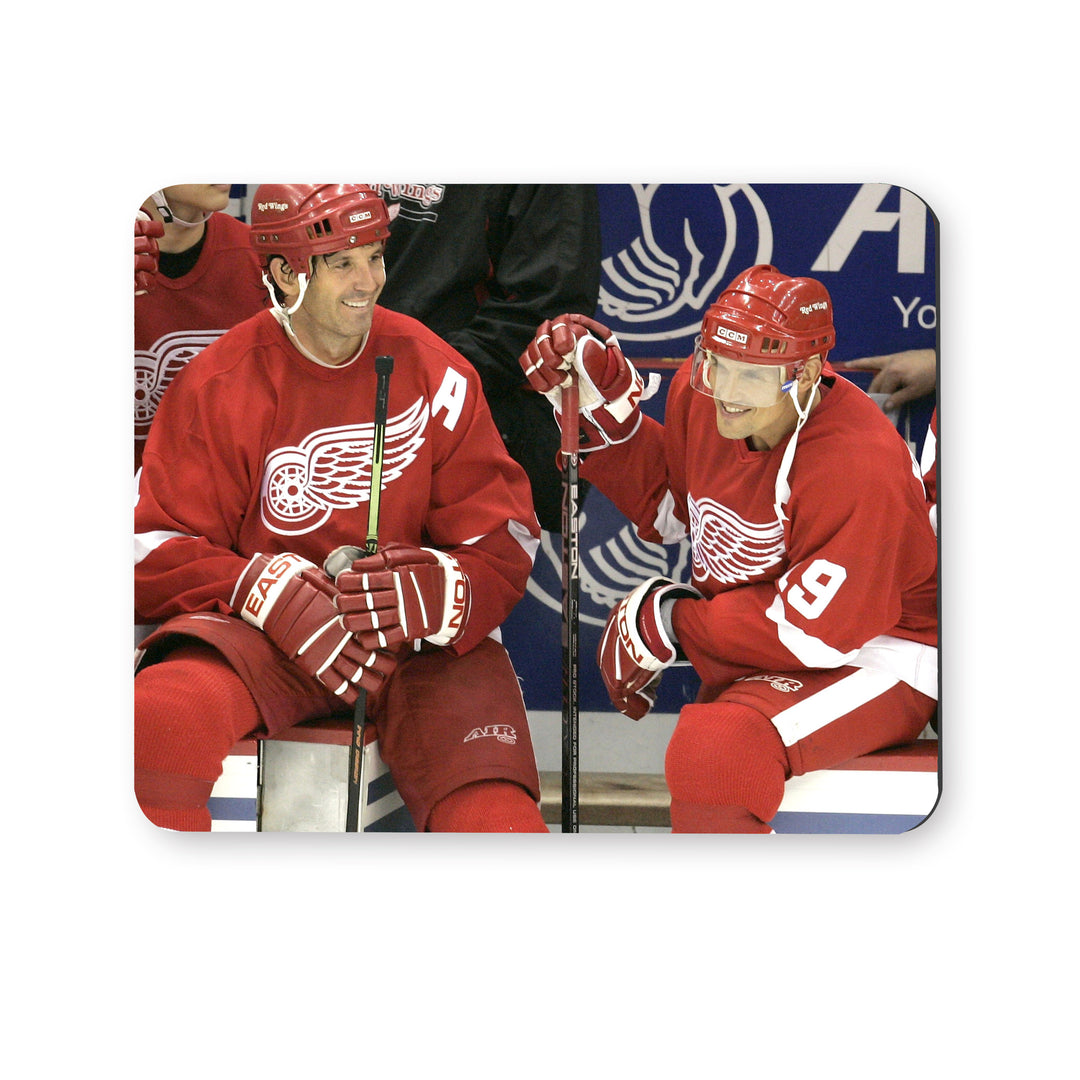 MOUSE PAD - BRENDAN SHANAHAN AND STEVE YZERMAN