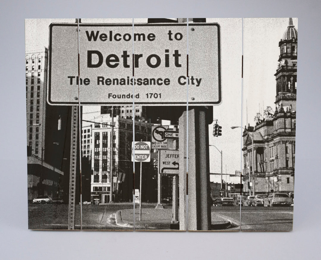 PALLET WOOD - WELCOME TO DETROIT